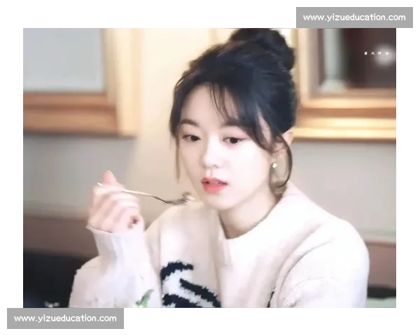 祝贺殷果斩获女子九球桂冠 赵今麦演绎赛场荣光